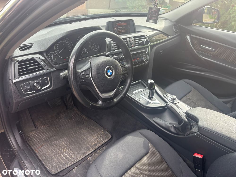 BMW Seria 3 - 13