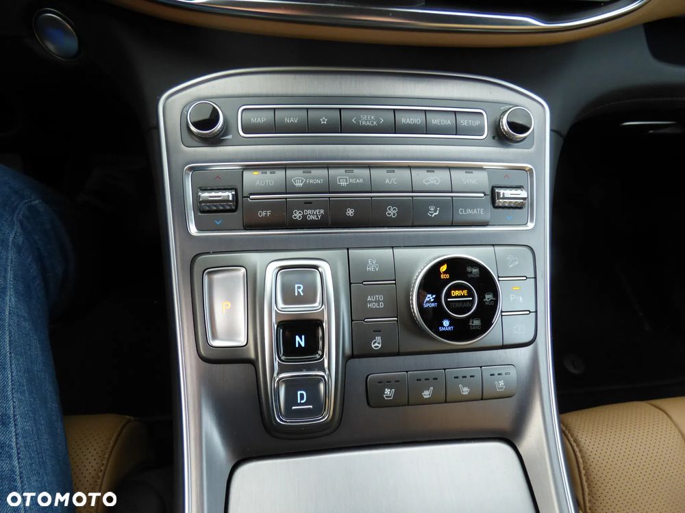 Hyundai Santa Fe 1.6 T-GDI PHEV Platinum 4WD - 20