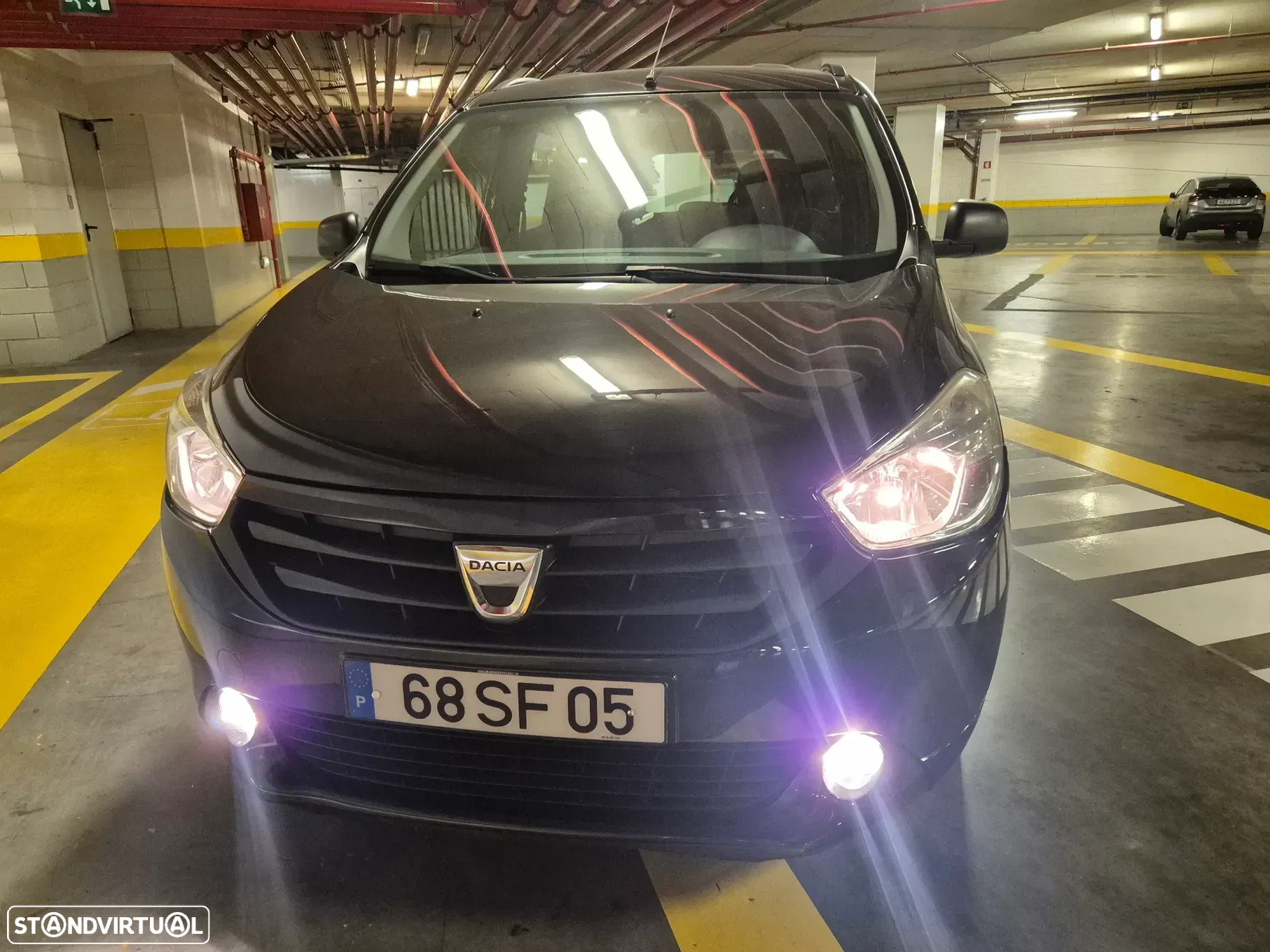 Dacia Lodgy 1.2 TCe Confort 7L - 4