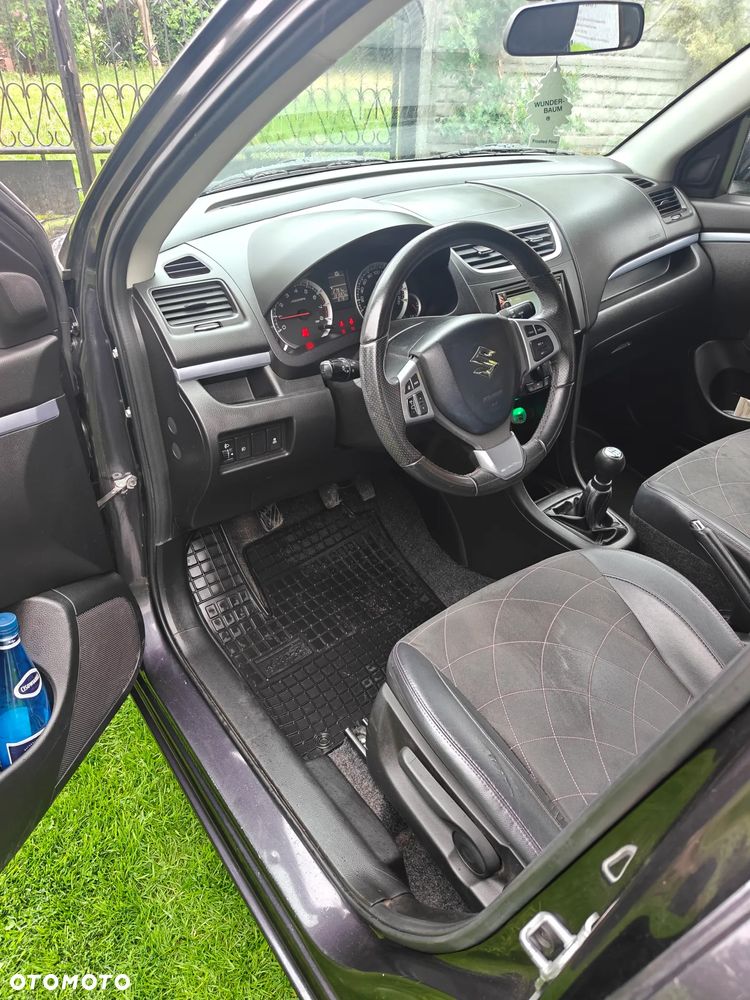 Suzuki Swift - 2