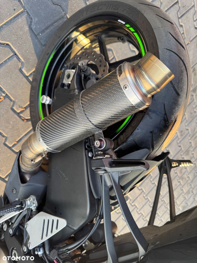 Kawasaki Ninja - 7