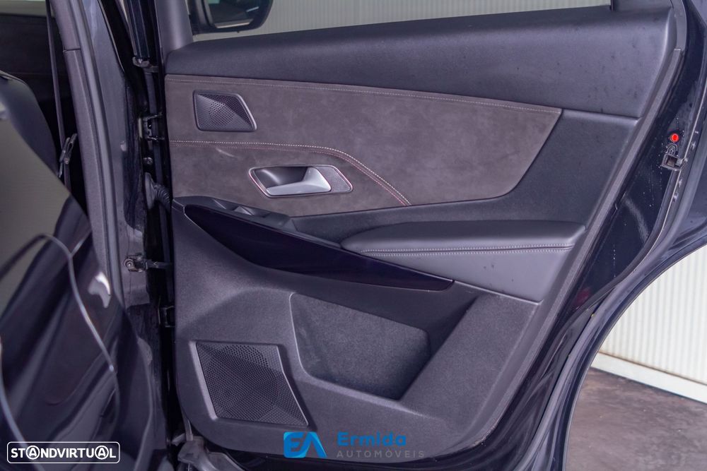 DS DS7 Crossback - 37