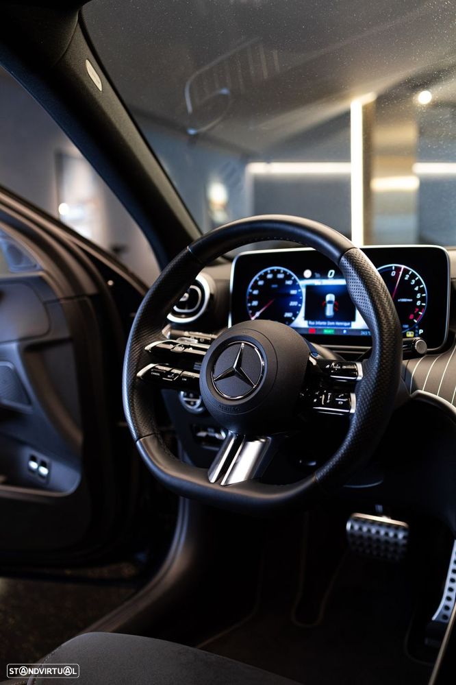 Mercedes-Benz C 300 e AMG Line - 11