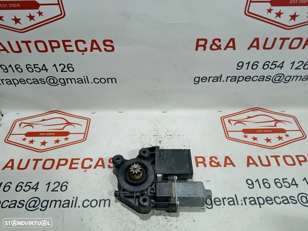 Motor do Elevador Vidros Frente Frontal Direito Renault Megane III 3 Estate 807301396R Original - 2