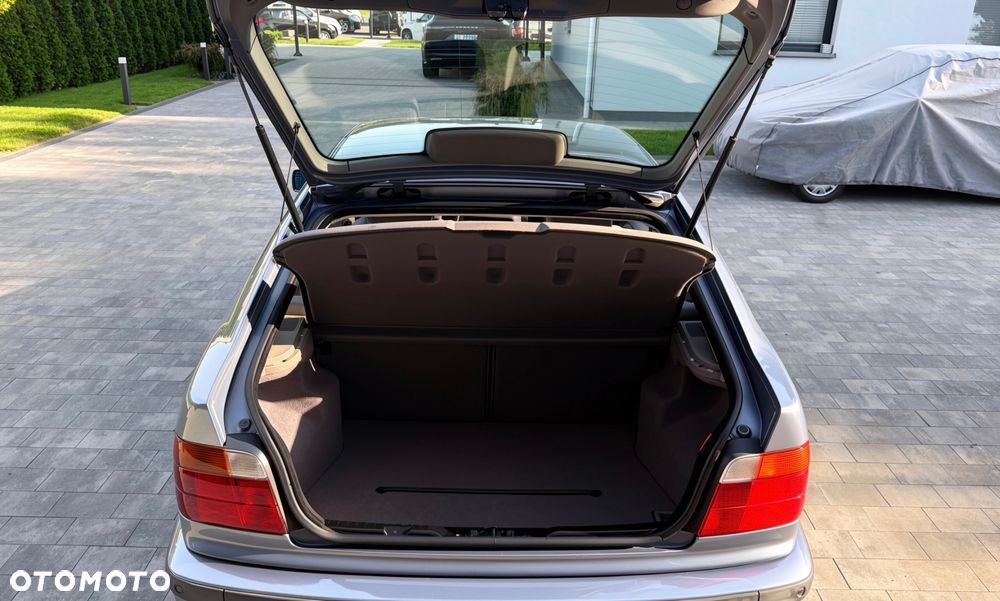 BMW Seria 3 - 22
