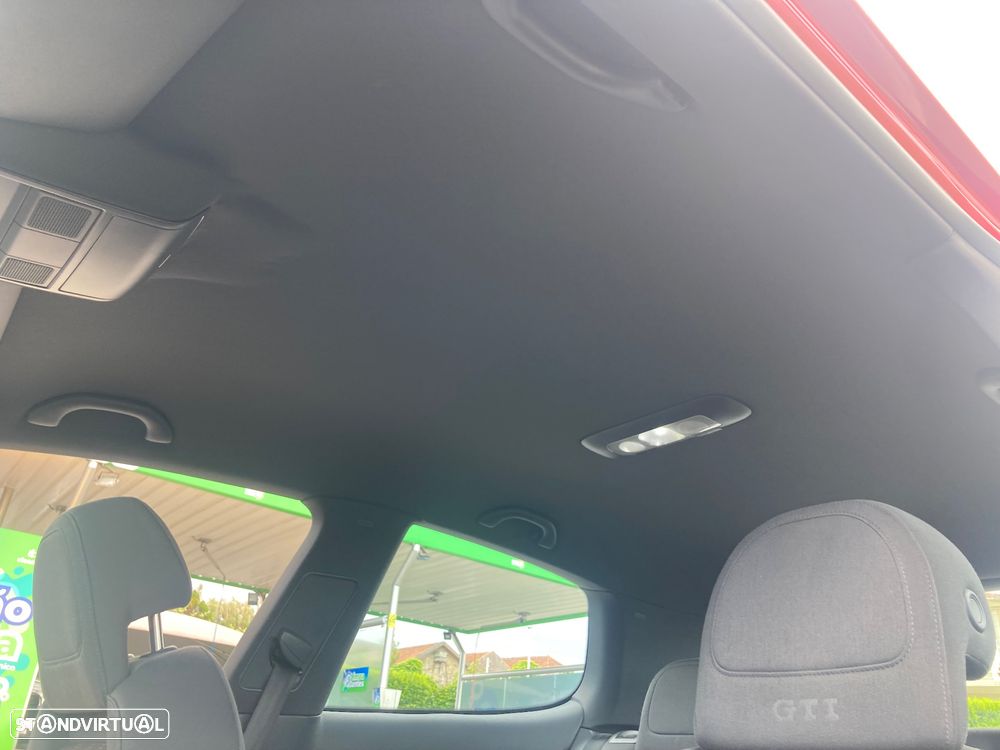 VW Golf 2.0 GTi DSG - 10