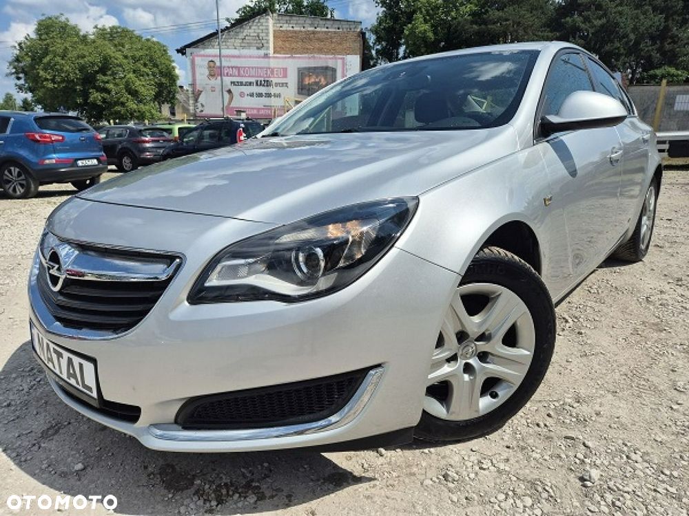 Opel Insignia - 2
