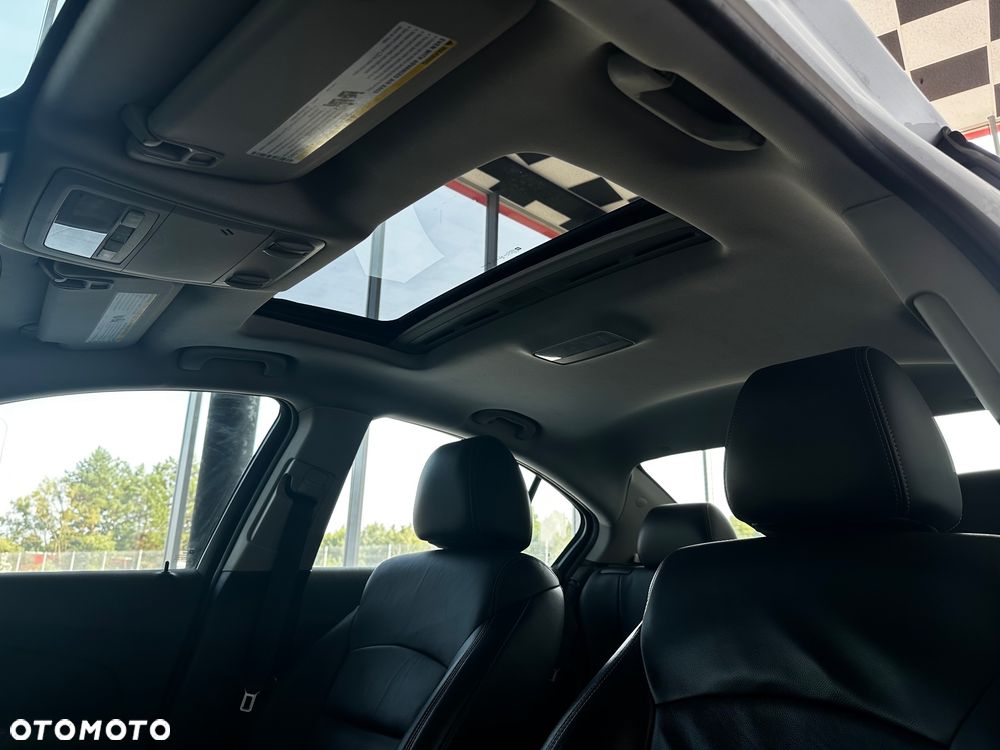 Chevrolet Cruze - 24