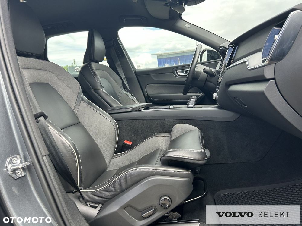 Volvo XC 60 - 21