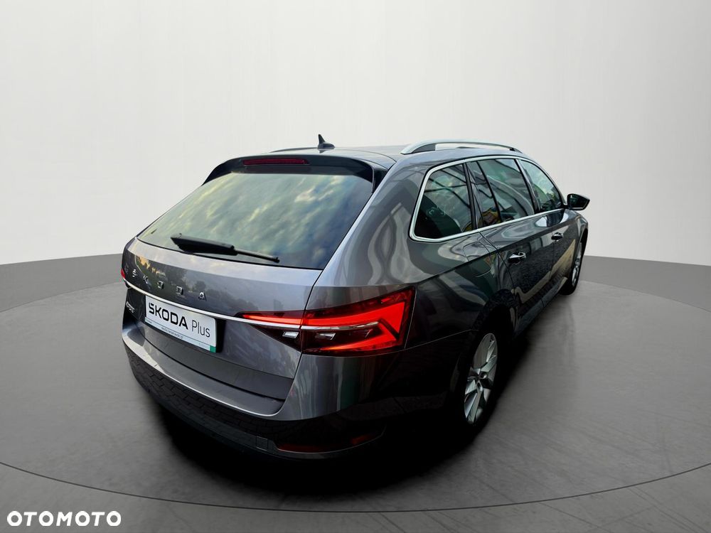 Skoda Superb 2.0 TDI SCR Ambition DSG - 7