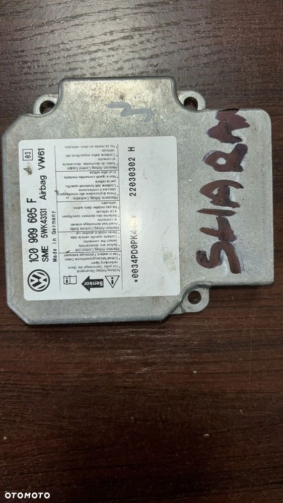 moduł poduszek sensor airbag Skoda sharan Fabia II 1C0909605F   (51/10)    (105/2) - 2