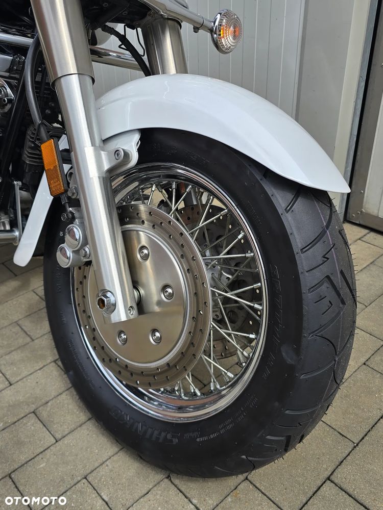 Yamaha Road Star - 10