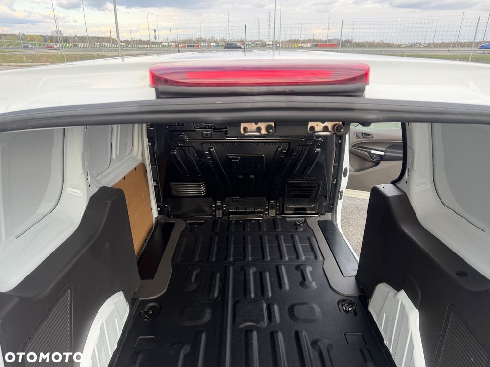 Ford Transit Connect - 35