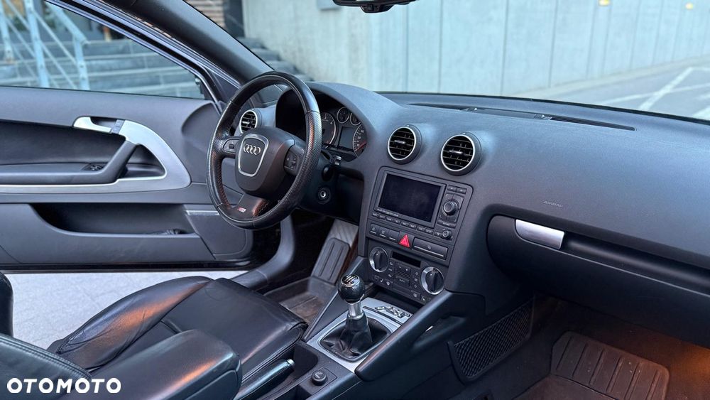Audi A3 3-drzwiowe 2.0 TDI DPF quattro S Line Sportpaket plus - 15