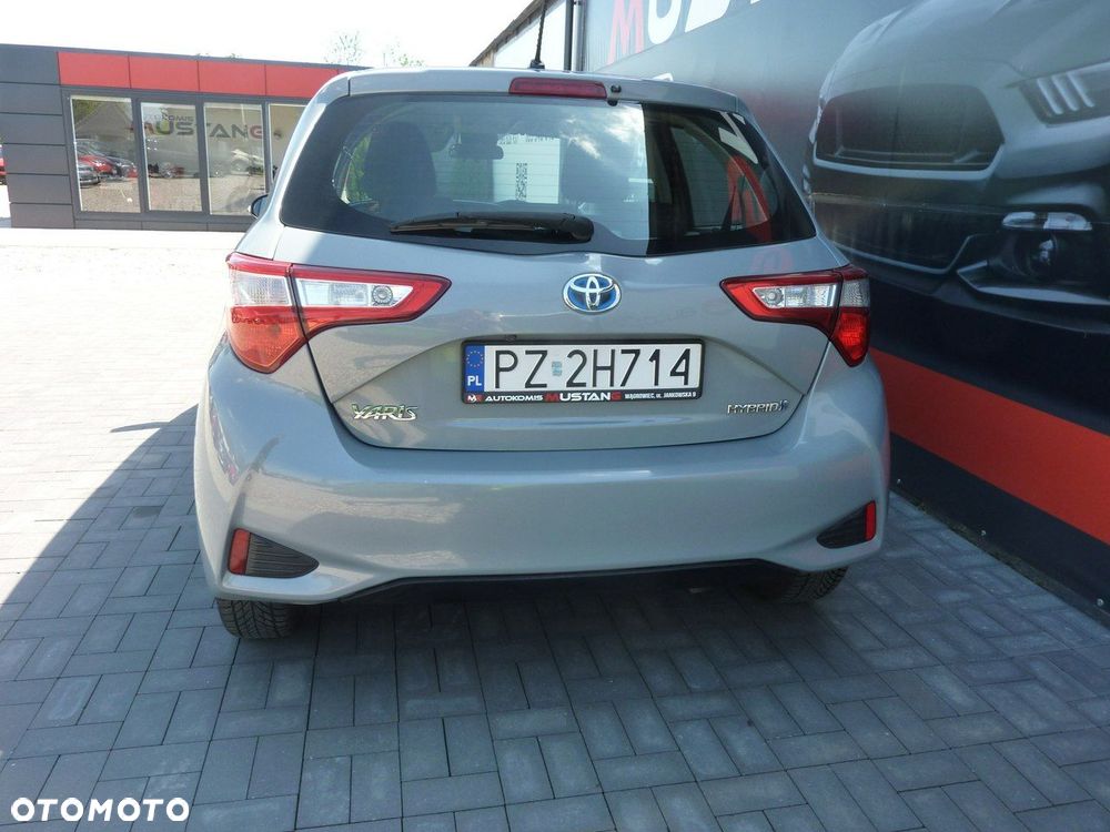 Toyota Yaris - 5