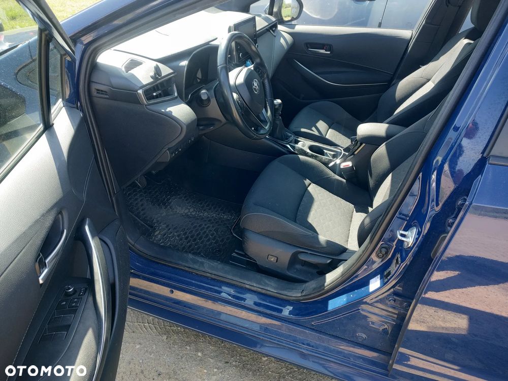 Toyota Corolla - 9
