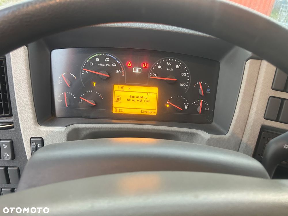 Volvo FL - 30