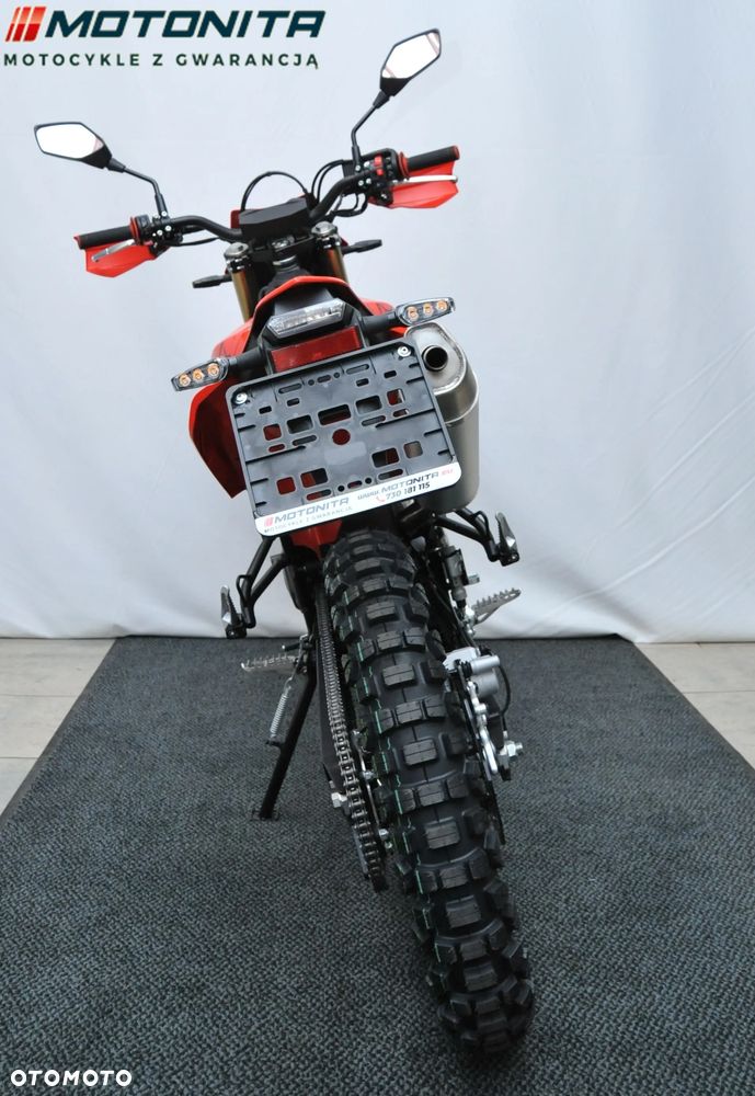 QJMOTOR COV 125X - 18