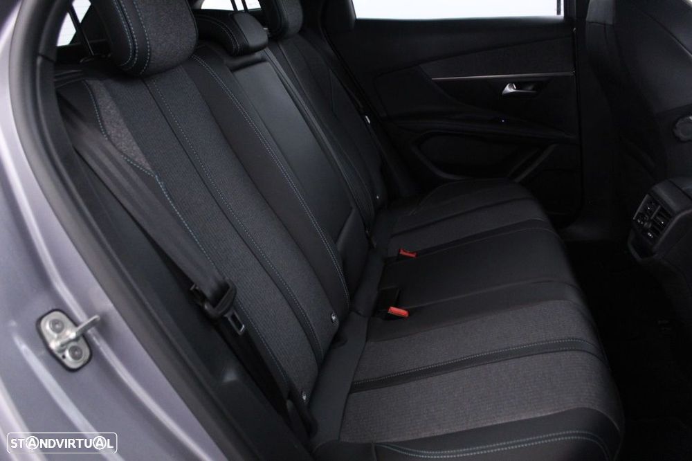 Peugeot 3008 1.5 BlueHDi Allure Pack EAT8 - 15