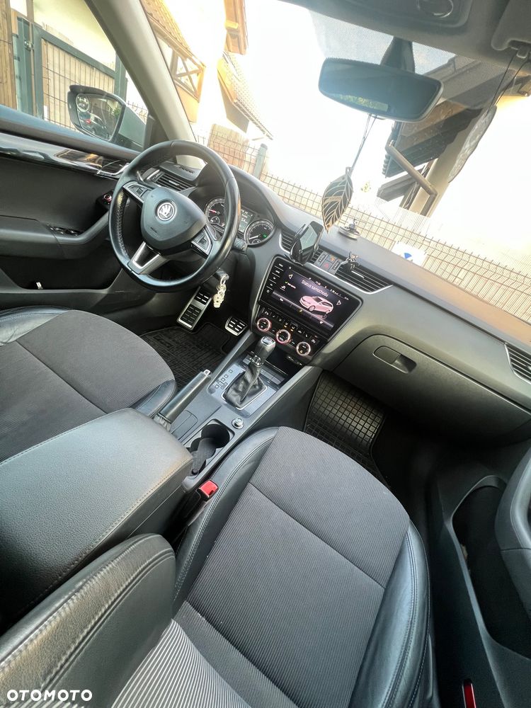Skoda Octavia - 25