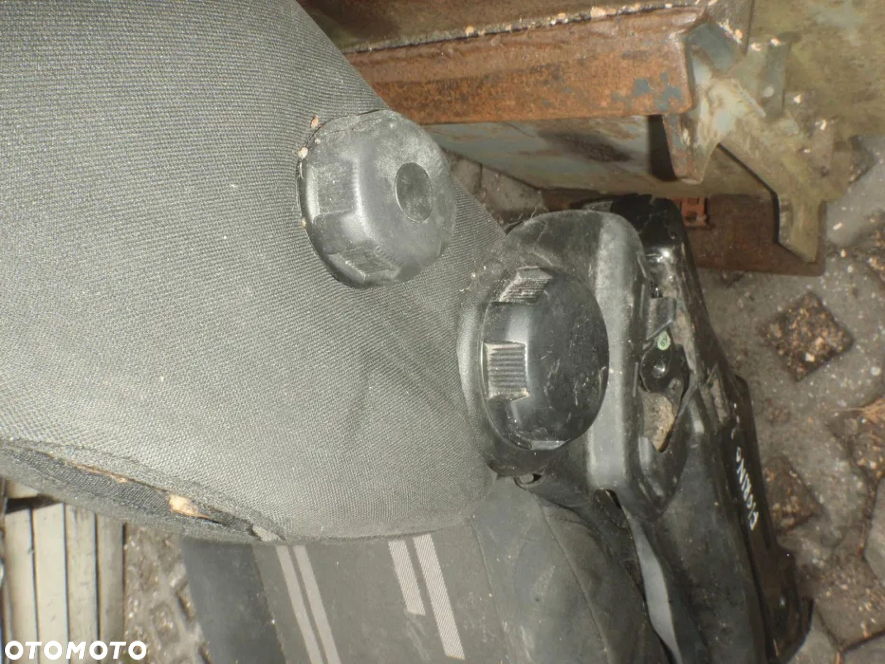 nakładka pokrętło zaślepka z fotela fiorino Qubo nemo bipper doblo - 3