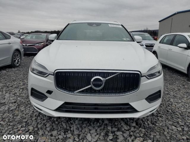 Volvo XC 60 - 4