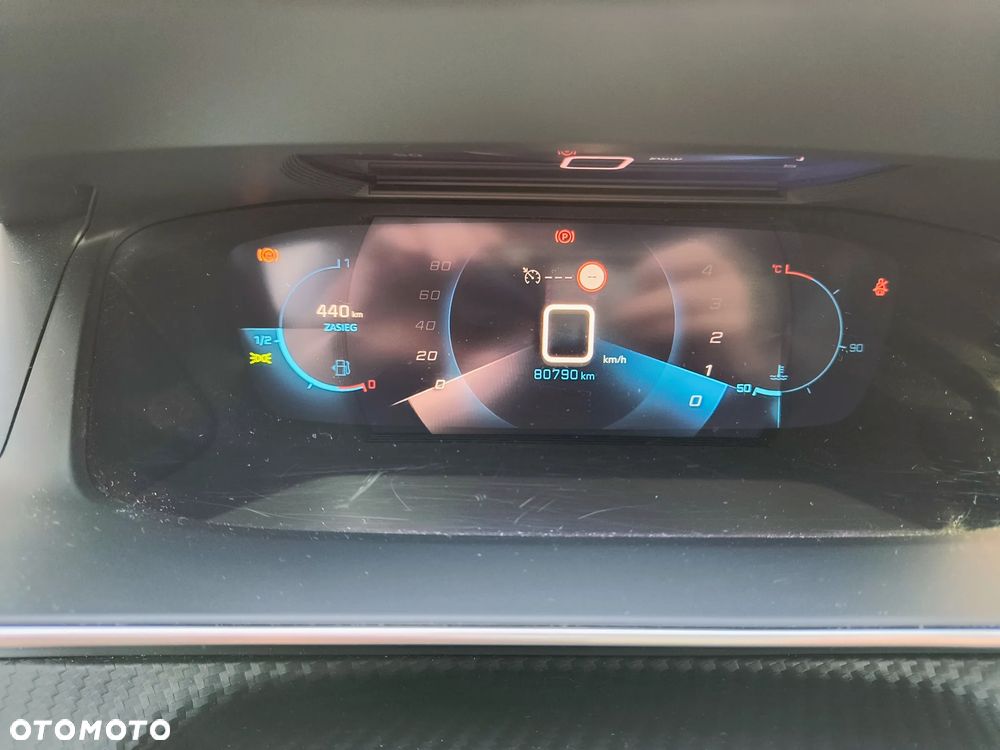 Peugeot 2008 1.5 BlueHDi Allure S&S - 31