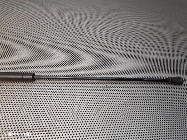 Amortecedor / Amortecedores Capot Audi A4 Avant (8D5, B5) - 3