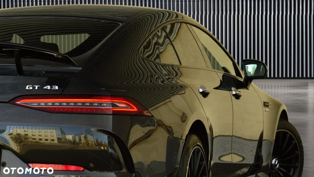 Mercedes-Benz AMG GT - 10