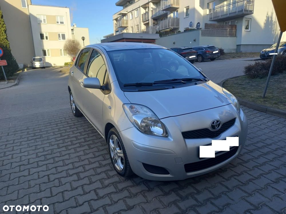 Toyota Yaris 1.4 D-4D Team - 10