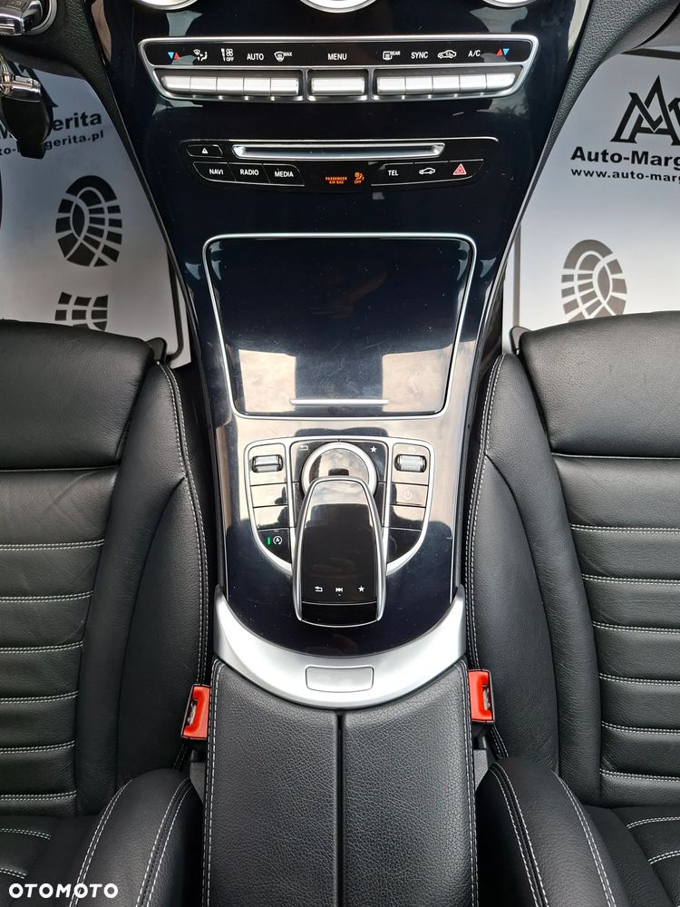 Mercedes-Benz Klasa C 200 9G-TRONIC AMG Line - 27