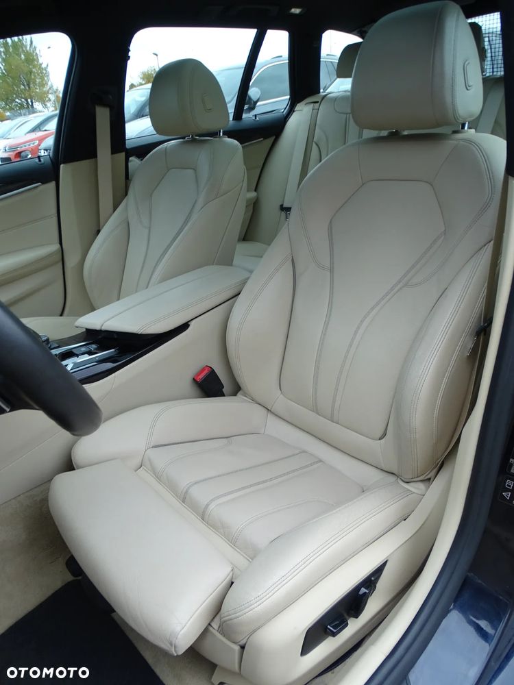 BMW Seria 5 530d xDrive M Sport sport - 27