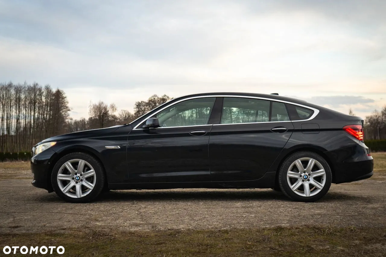 BMW 5GT 530d Gran Turismo - 8
