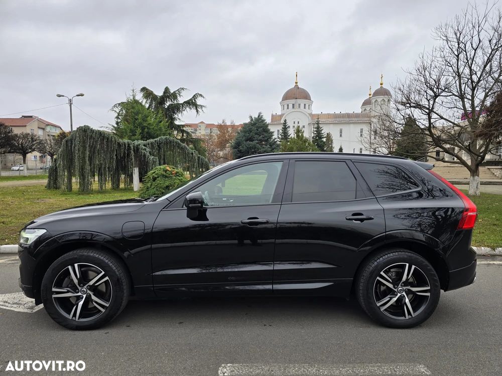 Volvo XC 60 Recharge T6 Twin Engine eAWD R-Design Expression - 4