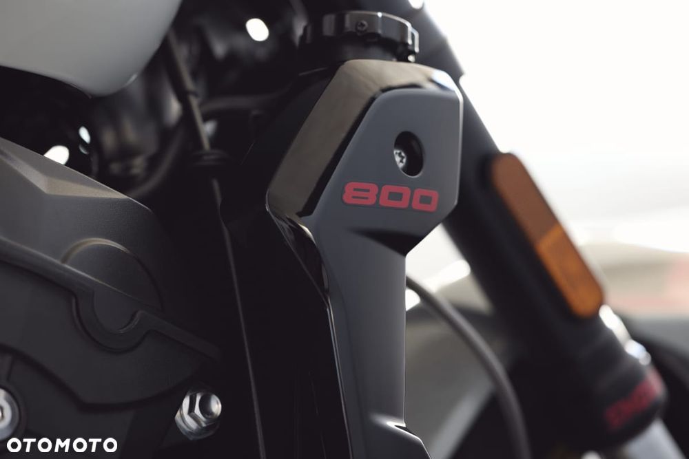 Triumph Trident - 11