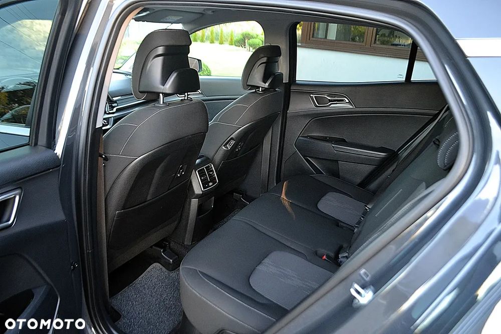 Kia Sportage 1.6T-GDI 2WD Spirit - 12