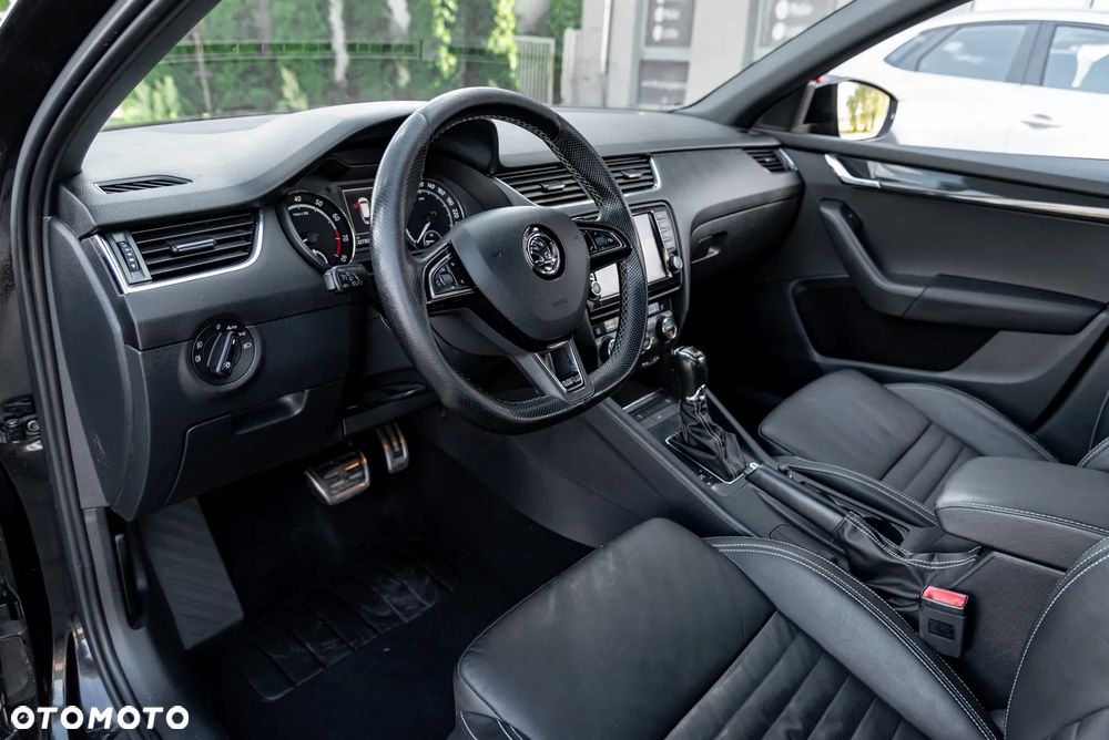 Skoda Octavia 2.0 TSI (Green tec) DSG RS - 21