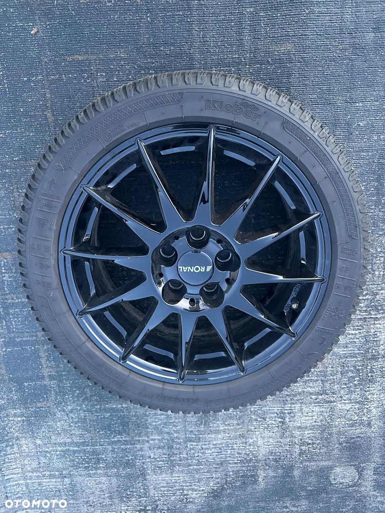 Ford Focus 2.0 EcoBoost ST - 27