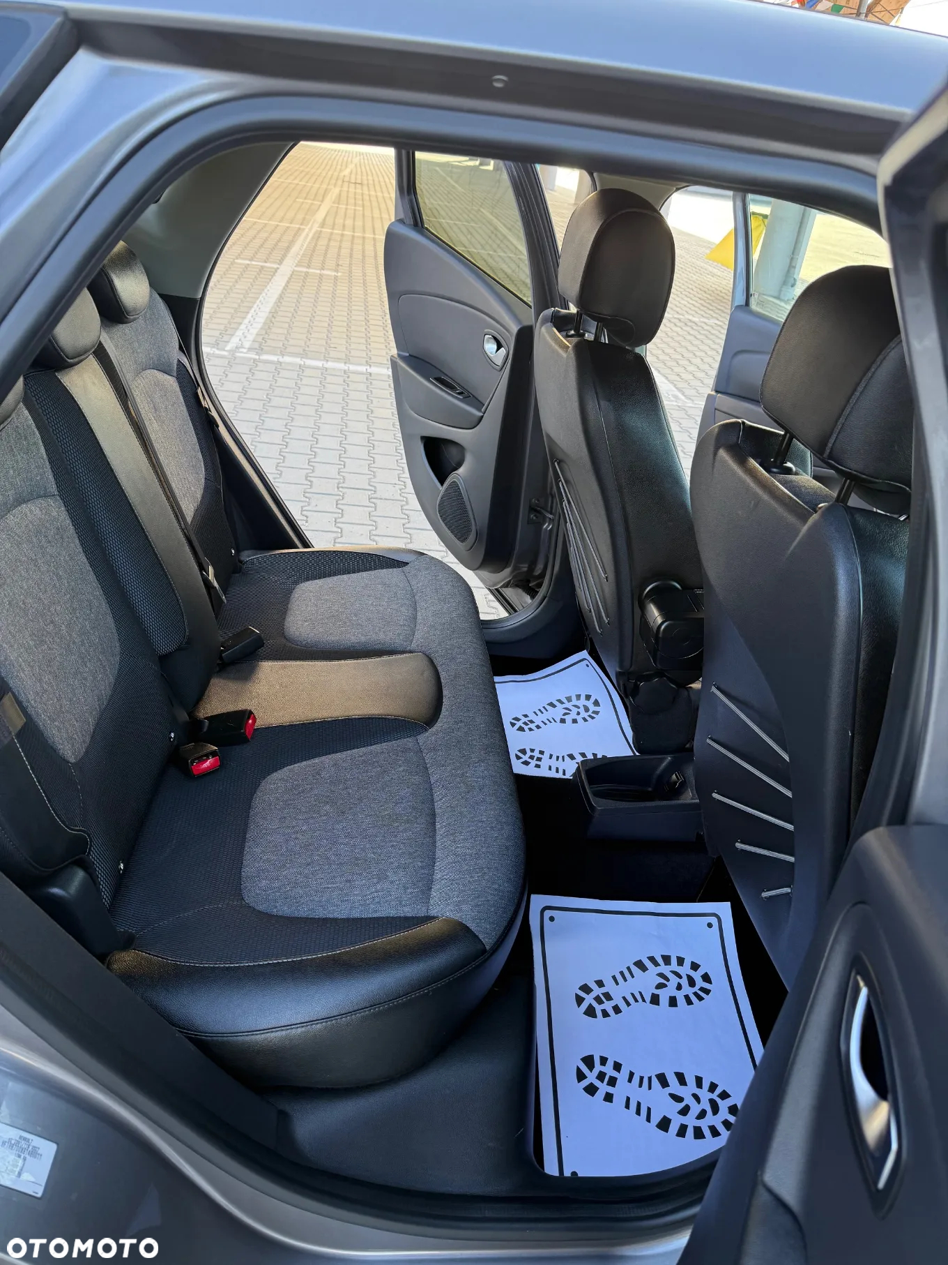 Renault Captur 1.5 dCi Zen EDC - 11