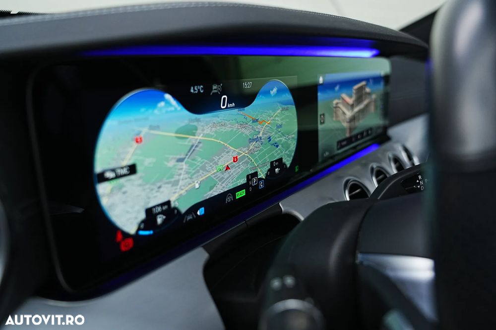 Mercedes-Benz E 300 9G-TRONIC AMG Line - 22