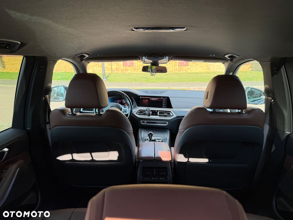 BMW X5 xDrive25d - 11