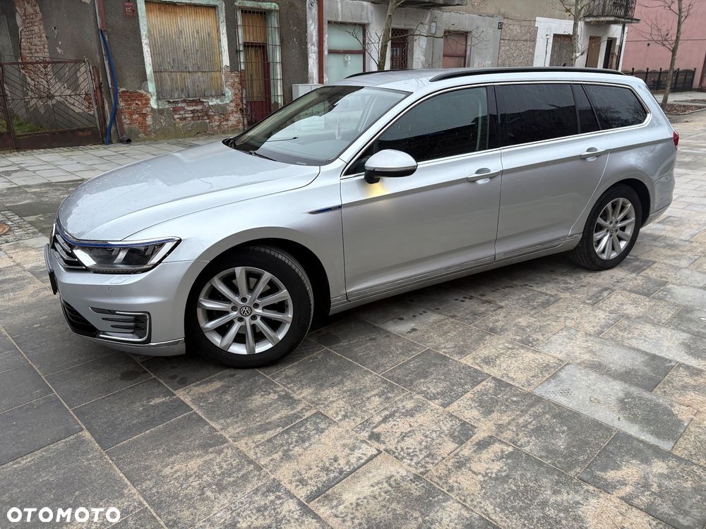 Volkswagen Passat 1.4 TSI DSG GTE - 3