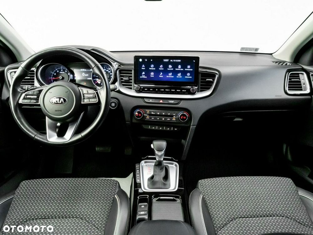 Kia XCeed 1.6 T-GDI L Business Line DCT - 22