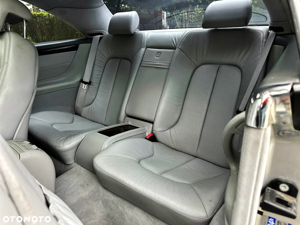 Mercedes-Benz CL 500 7G-TRONIC - 17
