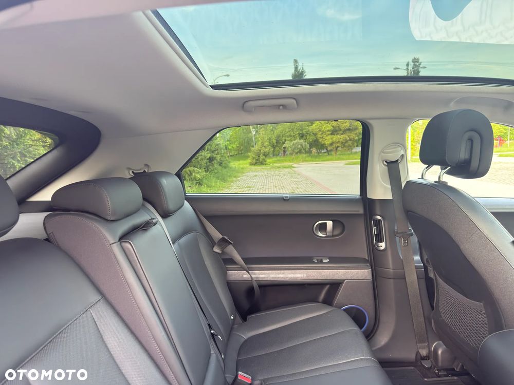Hyundai IONIQ 5 - 12