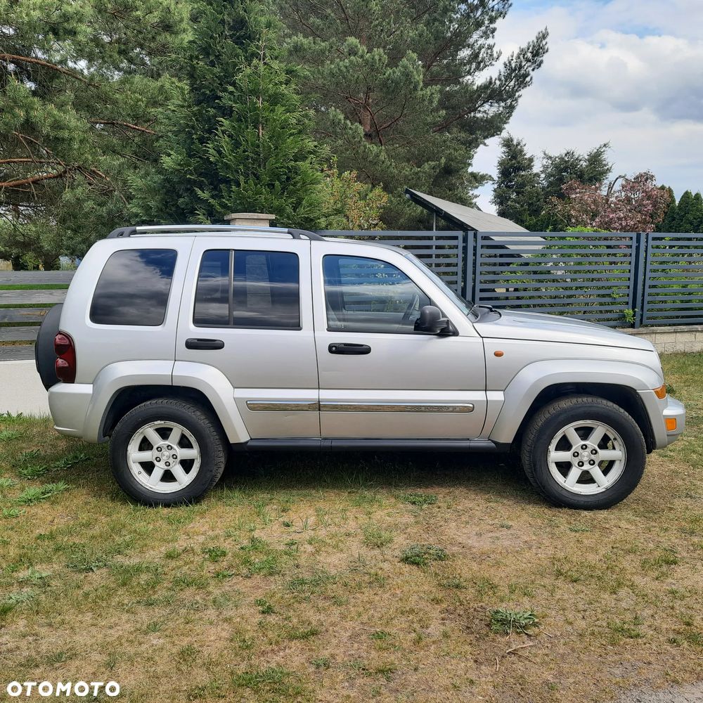 Jeep Cherokee 2.8 CRD Automatik Limited - 6
