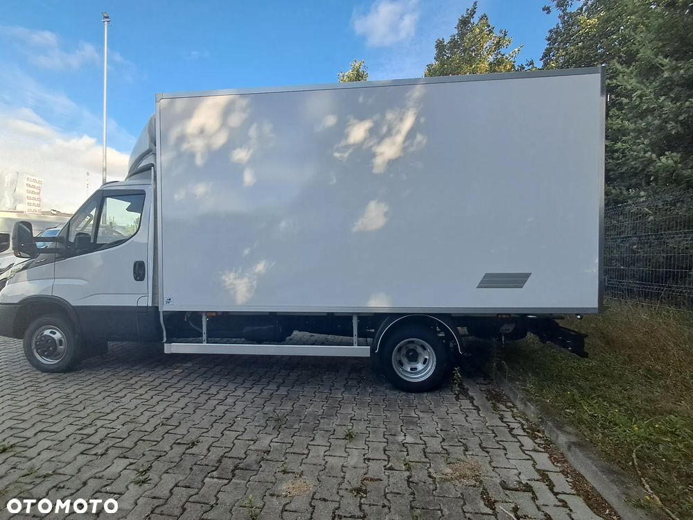 Iveco Daily - 24