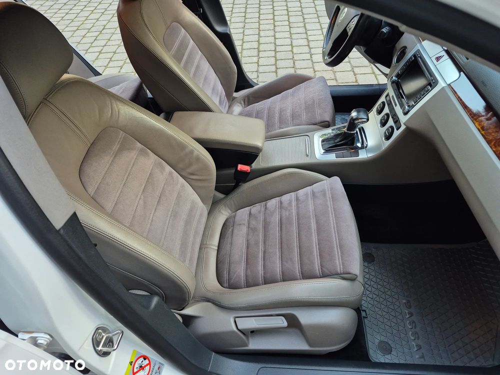 Volkswagen Passat 2.0 TDI DPF Highline DSG - 29