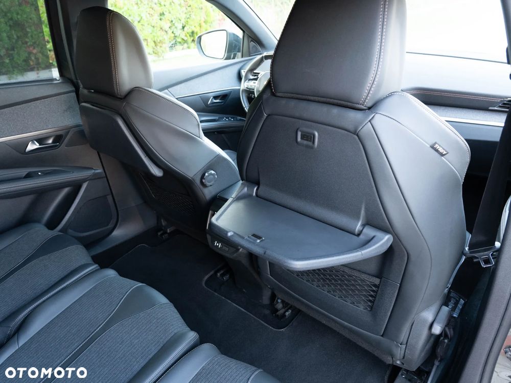 Peugeot 5008 1.6 PureTech GT Line S&S EAT8 - 22