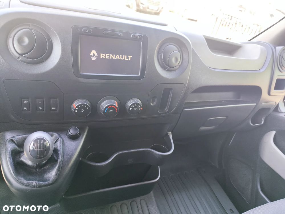 Renault Master  brygadowka 7 osób - 16